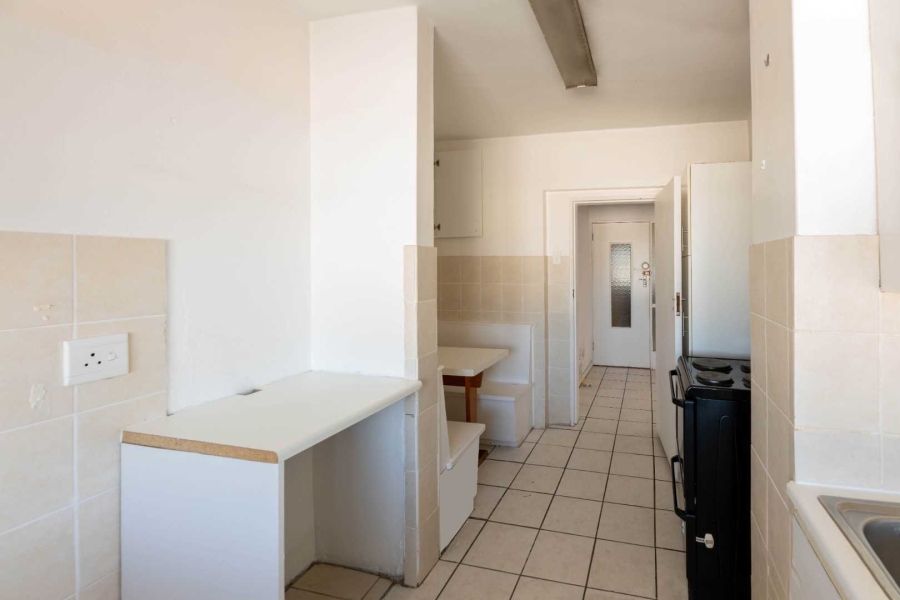 2 Bedroom Property for Sale in Three Anchor Bay Western Cape